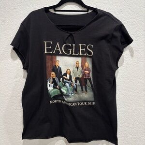 Eagles Band 2018 US TOUR CONCERT T SHIRT Women’s SIZE Med